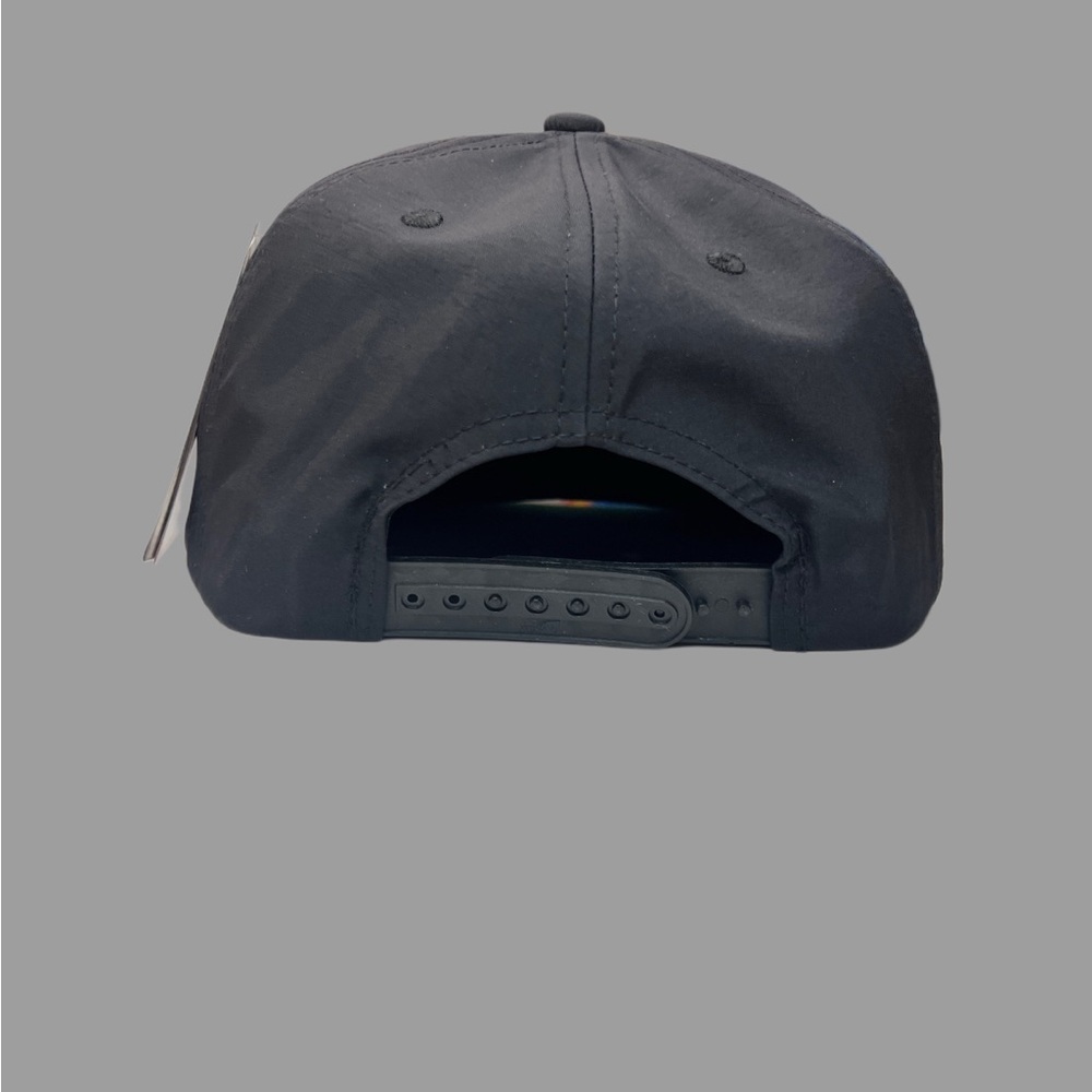Cap New - Picture 4 of 5